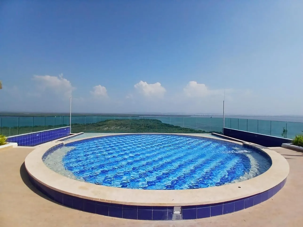 Lujoso Penthouse Duplex 403M2 Con Terraza Privada Y Vista Al Mar location