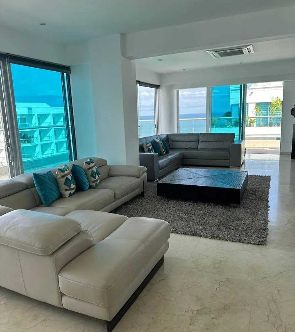 Lujoso Penthouse Duplex 403M2 Con Terraza Privada Y Vista Al Mar Apartment Cartagena 0*,